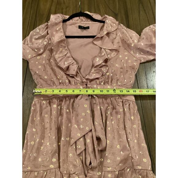 Vici Aeom pink Dante Metallic Ruffle Tie flirty long sleeve v neck Blouse Sz M - Picture 5 of 9